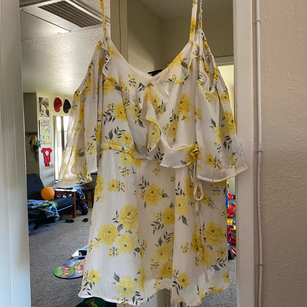 TORRID spaghetti strap/off shoulder blouse.